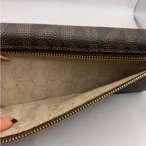 Michael Kors Brown Signature Jet Set Wallet thumbnail 3