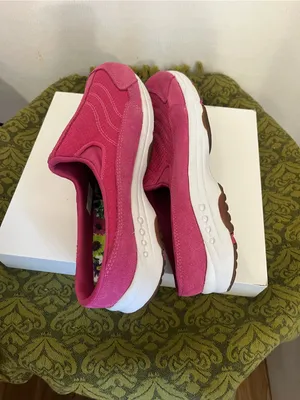 Easy Spirit Women’s Slip-On Sneakers in Fuchsia thumbnail 9