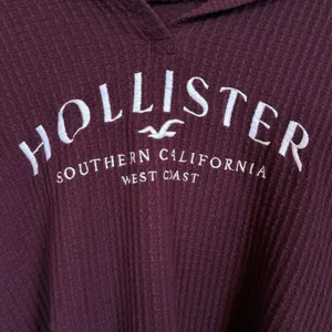 Hollister Burgundy Waffle Oversized Cropped Hoodie Sweater Medium thumbnail 5