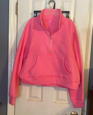 Pink XL Sweatshirt new no tags very cute thumbnail 1