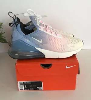 Nike Air Max 270 thumbnail 1