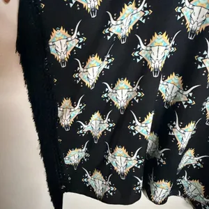 Ariat Poncho Sz L Black Steer Skull Geometric Fringe Western Festival Top‎ thumbnail 5