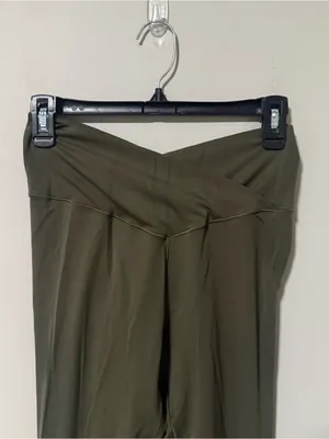 Aerie 7/8 Crossover Legging Large in Olive Green thumbnail 3