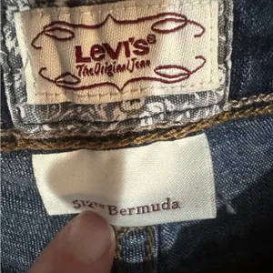 Levi's Classic Blue Denim Bermuda Shorts thumbnail 3