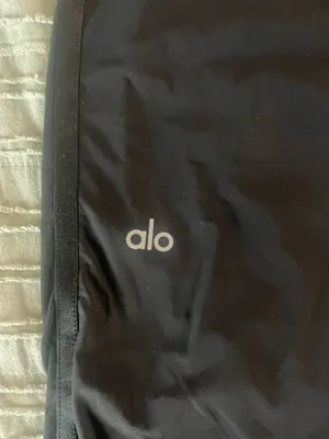 Alo Yoga Pants thumbnail 3