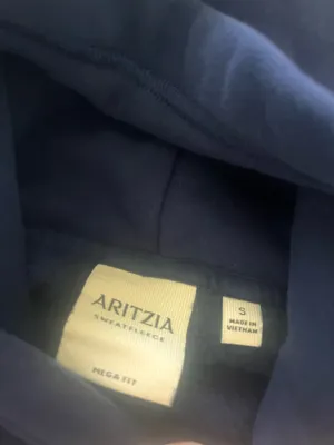 Navy aritzia hoodie  thumbnail 4