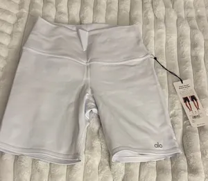 Alo white brand new airbrush shorts thumbnail 1