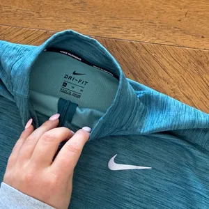 Nike Dri Fit Running Half Zip thumbnail 4
