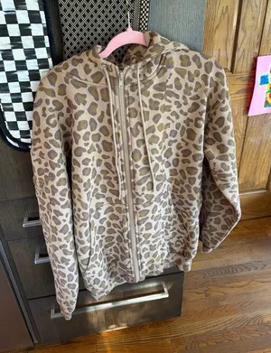 Comfrt‎ womens leopard full zip size small new thumbnail 1