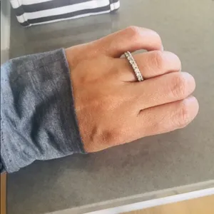 Sterling silver simulated diamond band🔹🔹🔹ring thumbnail 6