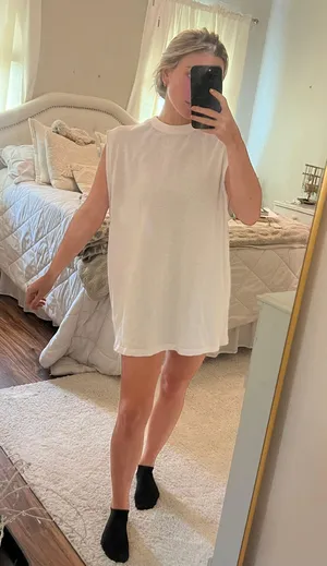 dress White thumbnail 1
