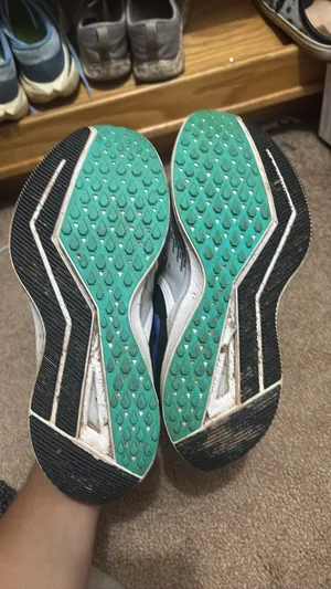 Nike Zoom Winflo Running Shoes thumbnail 4
