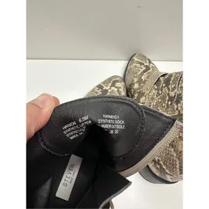 STEVEN NEW YORK Beige Snake Buckle Accent Studded Hazan‎ Almond Toe Block Heel thumbnail 9