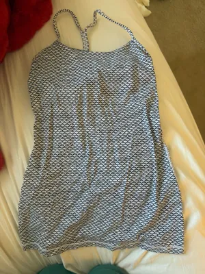 Lululemon Tank thumbnail 1