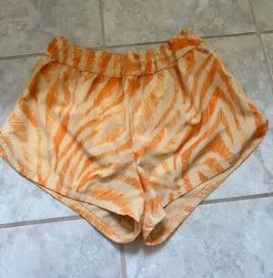 DSG Orange Zebra thumbnail 1