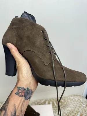 Bandolino Olive Brown Suede Lace-Up Heeled Ankle Boots thumbnail 6