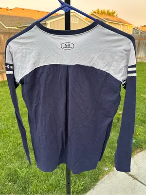 Under armour youth medium long sleeve shirt thumbnail 3
