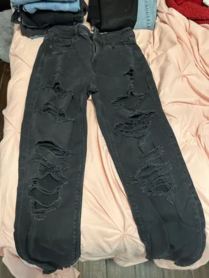 American Eagle Outfitters “Mom” Jeans thumbnail 1