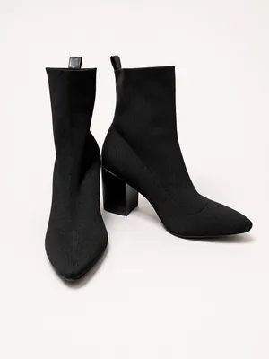 ✴️ STEVE MADDEN | Mairi Sock Boots – Women's Size 9 with Block Heel✴️ thumbnail 5