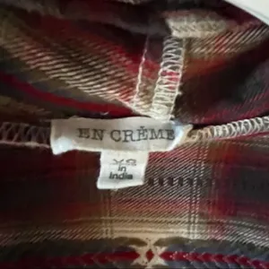 En Creme southwestern plaid flannel poncho shirt with fringe maroon thumbnail 5