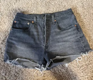 Levi’s 501 Shorts thumbnail 1