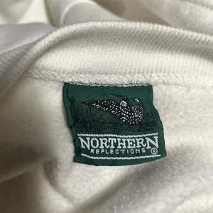 Northern Reflections VINTAGE Medium Crewneck Sweatshirt thumbnail 4