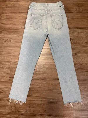 MOTHER Dazzler Yoke Front Ankle Jeans 25 Lots of Free Hugs Light Wash $238 thumbnail 4