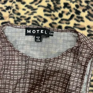 Motel Rocks Textured Brown Tank Top thumbnail 2
