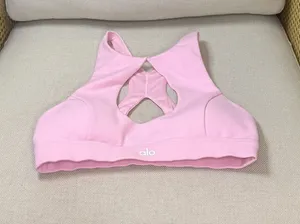 Alo Yoga Keyhole Sports Bra Size small thumbnail 1