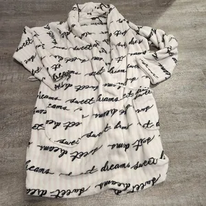 Victoria's Secret Sweet Dreams Fuzzy Bathrobe Size XS thumbnail 1