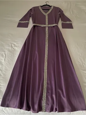 NWOT Stunning Lavender Formal Kaftan with Matching Belt Size S thumbnail 2