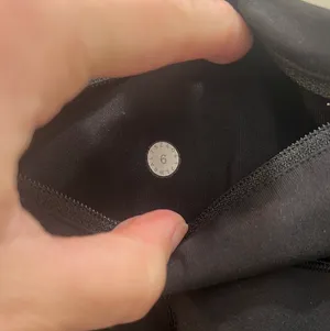 Lululemon Black Align Cropped Leggings thumbnail 7