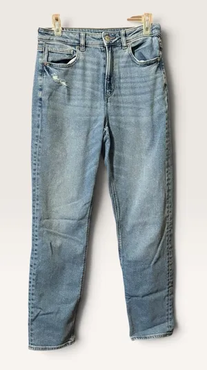 American Eagle Mom Jean Size 6 Long Light Wash Blue Distressed High Rise Stretch thumbnail 1