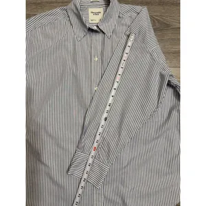Abercrombie & Fitch Womens Oversized Shirt M Striped Button Down Blue White thumbnail 7