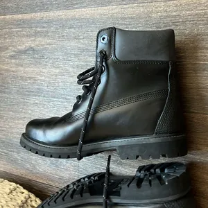 Timberland Black Boots thumbnail 6