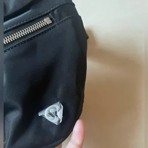 Lululemon City Adventurer Belt Bag 2.5L - Black thumbnail 3