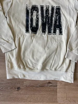Iowa Comfort Colors Crewneck Sweatshirt thumbnail 2