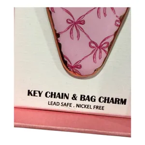 piper·k Pink Bow Motel Key Keychain & Bag Charm | NIB thumbnail 4