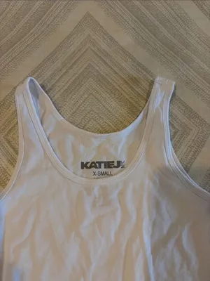 Katie J NYC White Scoop Neck Tank Top Junior XS Sleeveless Basic Casual thumbnail 2