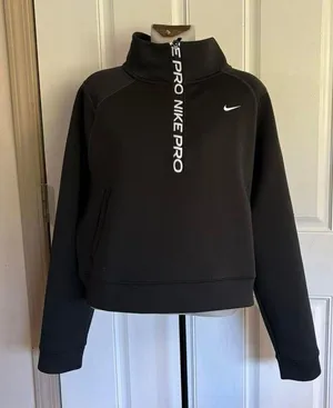 Large Nike Black 1/4 zip sweatshirt  thumbnail 1