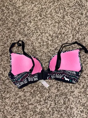 Victoria's Secret Bra thumbnail 2