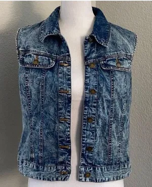 Forever 21 Life in Progress 80’s Inspired Acid Wash Denim Vest Size Medium thumbnail 1