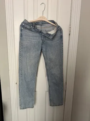 Djerf Avenue Relaxed Jeans in Blue thumbnail 6