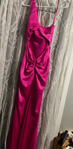 Gianni Bini Prom Dress thumbnail 2