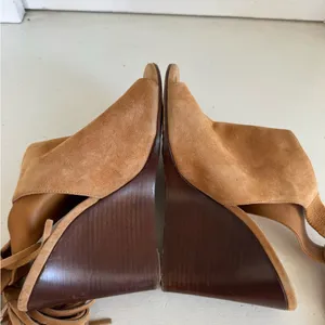 Chloé suede tan fringe tie wedges size 39 (their US‎ 8.5) thumbnail 11
