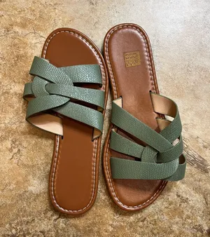 SHEIN Olive Green Braided Slide Slip On Sandals thumbnail 1