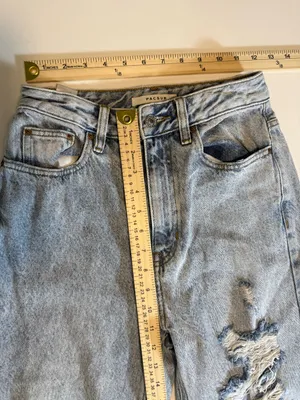 PacSun 90’s Boyfriend Distressed High Rise WideLeg Jeans‎ Light Wash RawHem Sz26 thumbnail 6