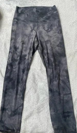 Lululemon Leggings thumbnail 1