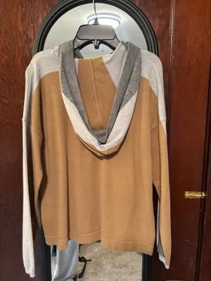 Evolution Tri-Colored Light Weight Sweatshirt thumbnail 3