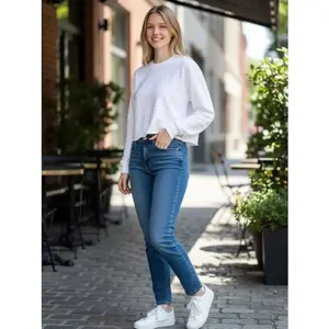 TNA Aritzia Sweatfleece Terry Fleece Perfect Fit Crew Neck Pullover Sweatshirt M thumbnail 2